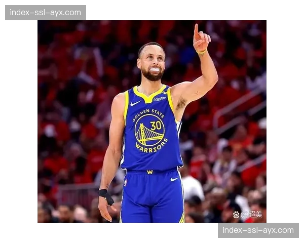 深度复盘：库里三分失准之夜，其在场时勇士净效率仍为正值的奥秘