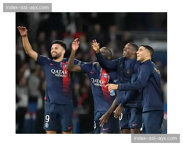 官方：巴黎圣日耳曼与年轻中场沃伦-扎伊尔-埃梅里续约至2030年