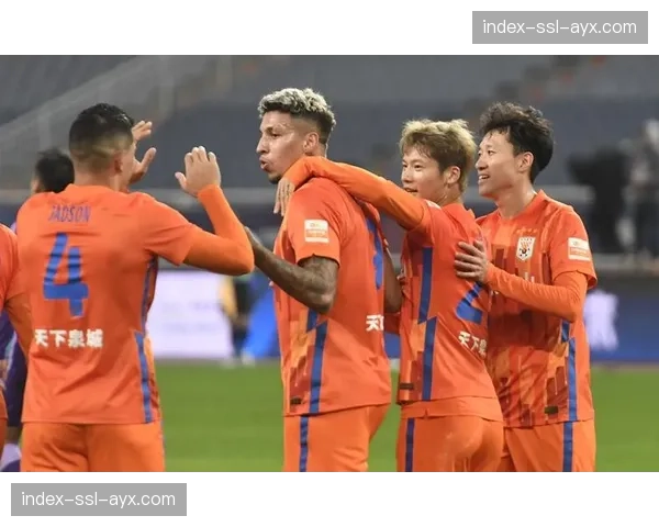 山东泰山队奥斯卡闪电破门，客场1-0领先天津津门虎